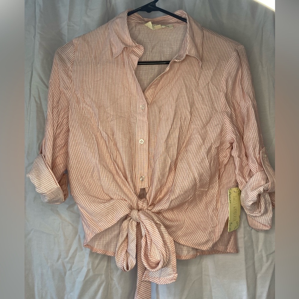 Tie button-up shirt (small)